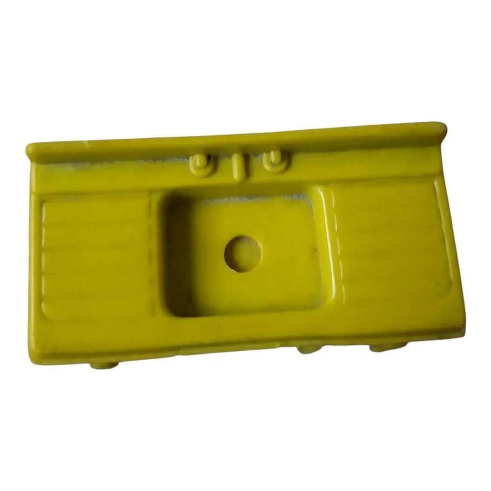 Marx Bright Yellow Toy Kitchen Set